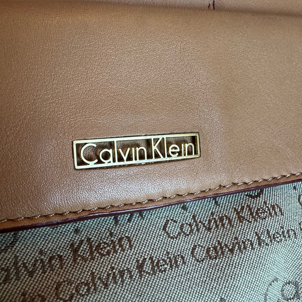 Rare Vintage Calvin Klein Y2K Tan
Monogram Canvas Leather Shoulder Bag Baguette - Picture 11 of 13